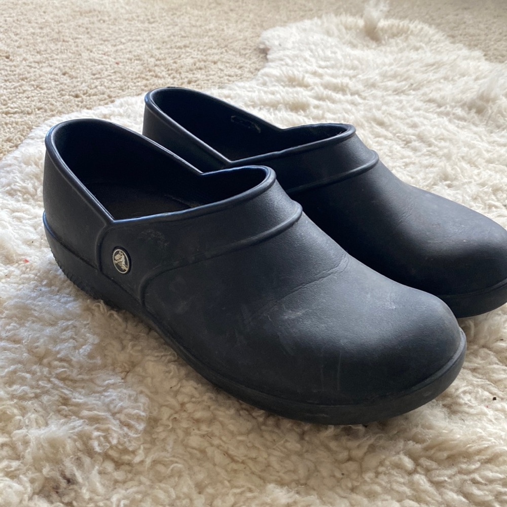 CROCS